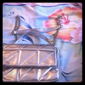 Quilted Chain-Strap Shoulder Bag